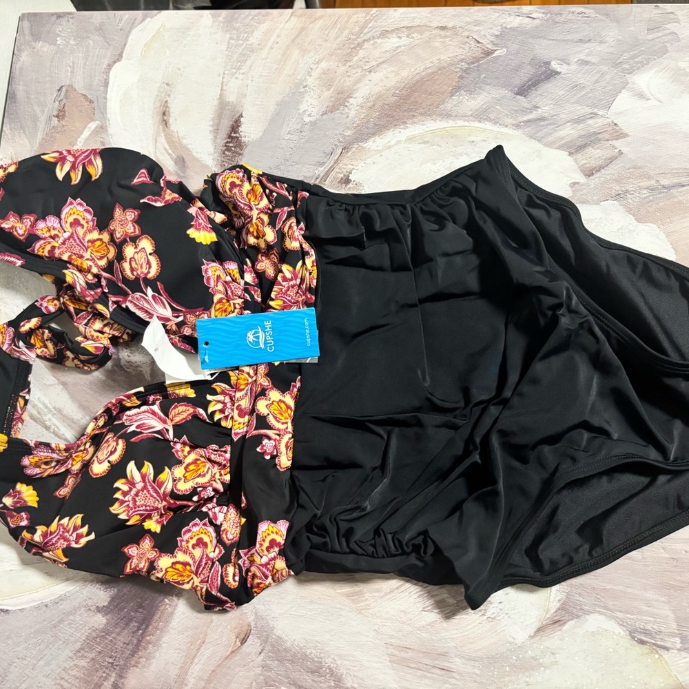 Cupshe Black Floral One-Piece Swimsuit